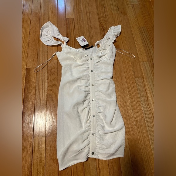 Nwt Hazel White Dress Size Small - Picture 1 of 7